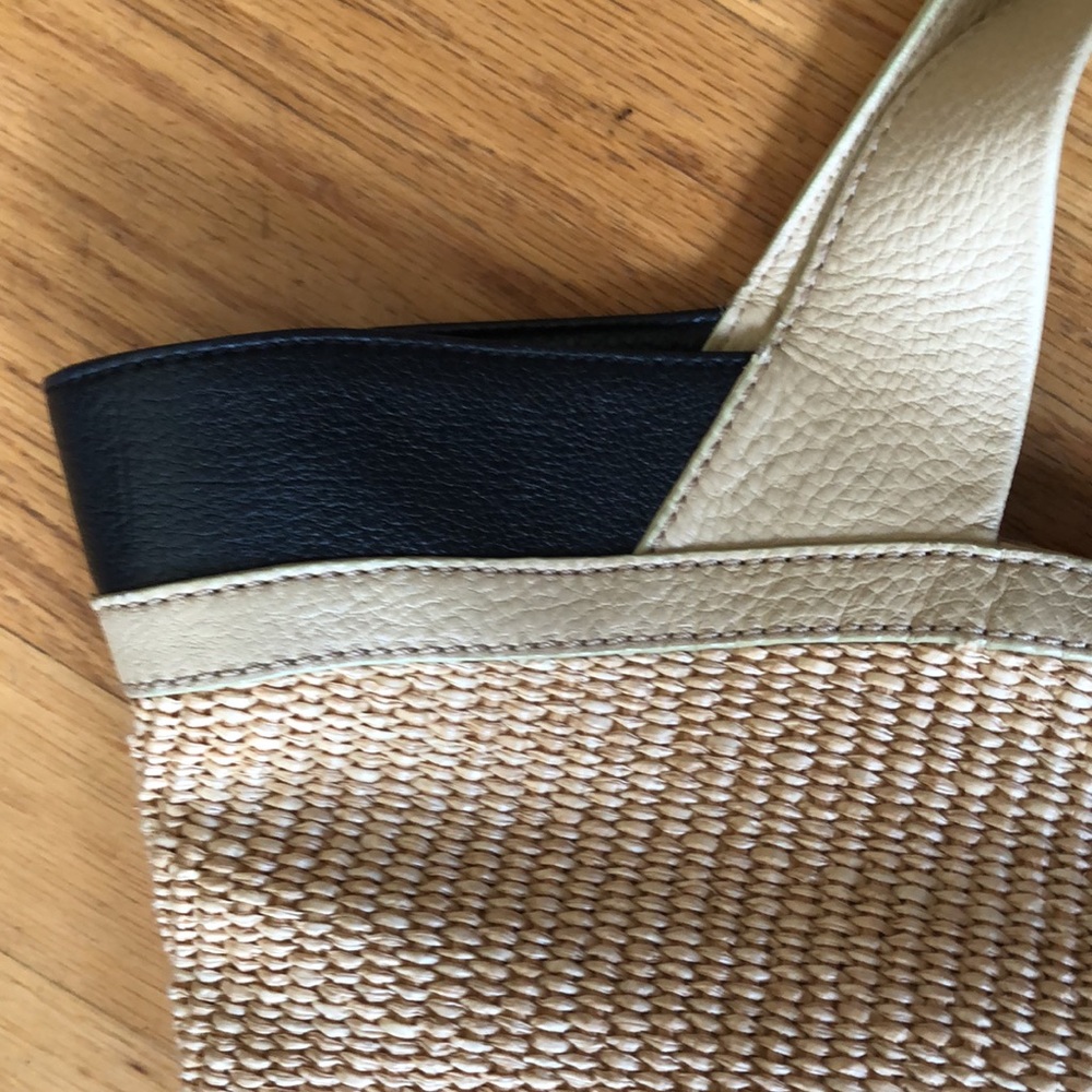 MAXX NEW YORK LARGE WOVEN STRAW TOTE - Picture 3 of 12